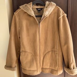 Aeros women’s camel faux suede size Large coat with faux fur lining throughout.